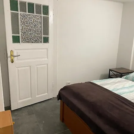 Z 7 Neu-einfach-uebernachtung In Ruedesheim Casa de hóspedes *